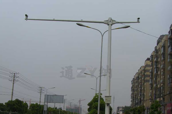 監(jiān)控桿廠家奈何選購高性價(jià)比的優(yōu)質(zhì)監(jiān)控立桿